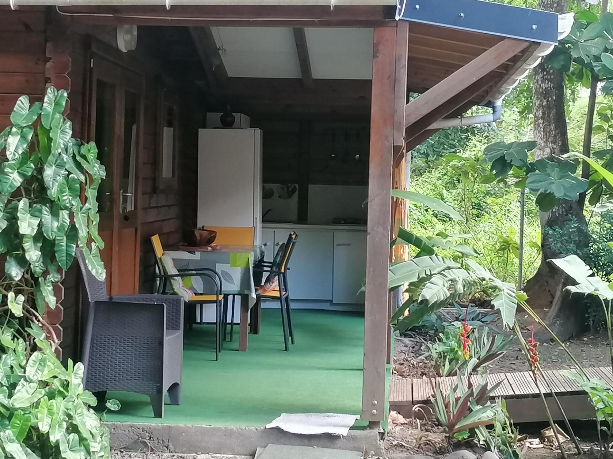 Insolite Arawakane Gites Du Manial Chalet Πουάντ-Νουάρ Εξωτερικό φωτογραφία