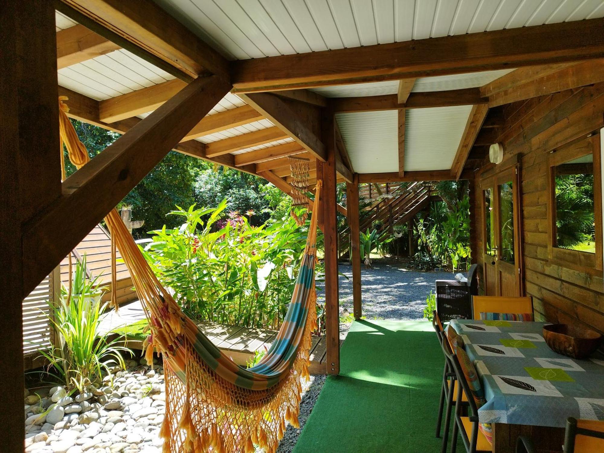 Insolite Arawakane Gites Du Manial Chalet Πουάντ-Νουάρ Εξωτερικό φωτογραφία