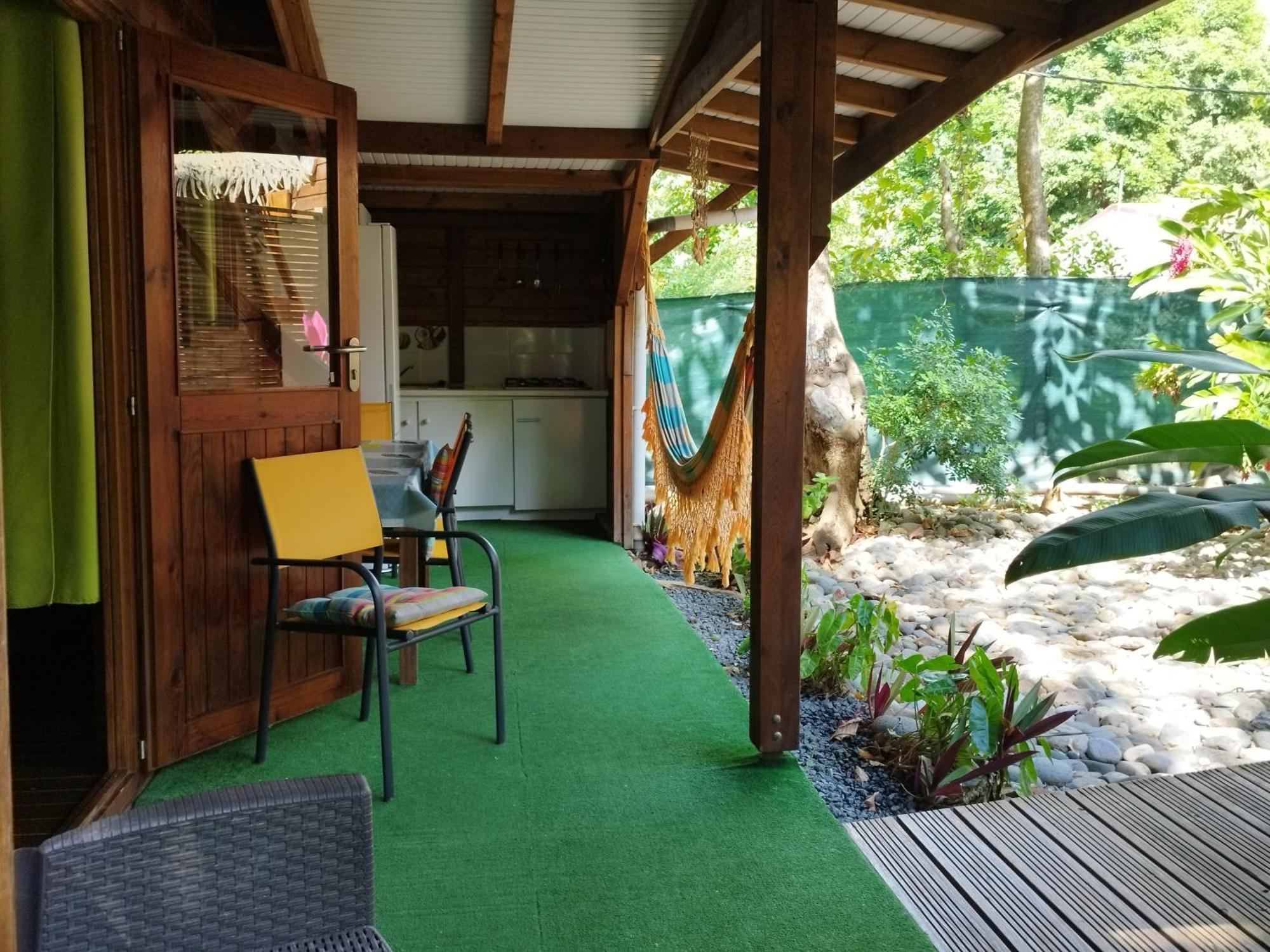 Insolite Arawakane Gites Du Manial Chalet Πουάντ-Νουάρ Εξωτερικό φωτογραφία